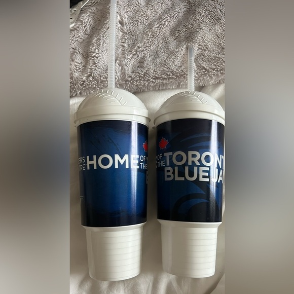 Toronto blue jays stadium cups - Picture 1 of 3